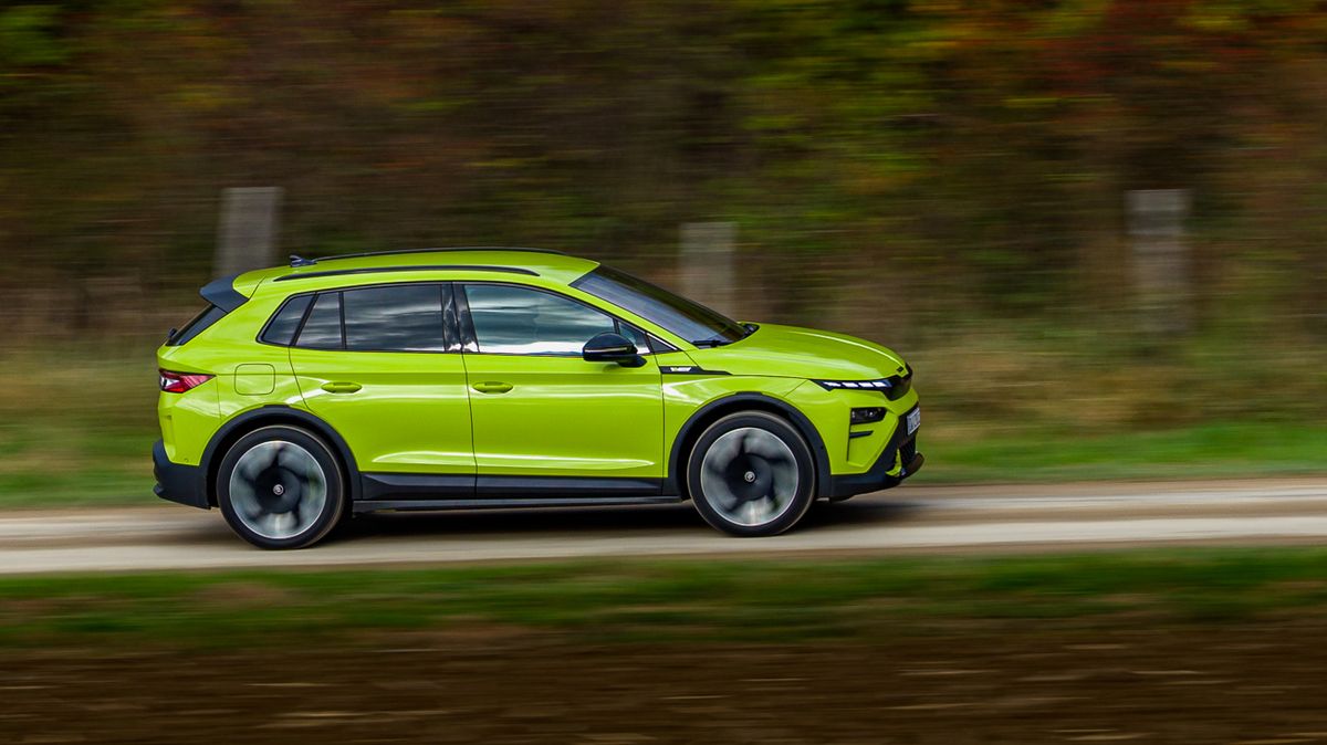 Je Škoda Elroq RS opravdové RS? Rychlá je bezesporu, ale na rodinu a pohodlí rozhodně nezanevřela